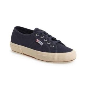 Superga Sneakers